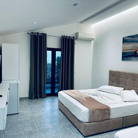 Molla Hotel Restorant Shëngjin Eksteriør bilde