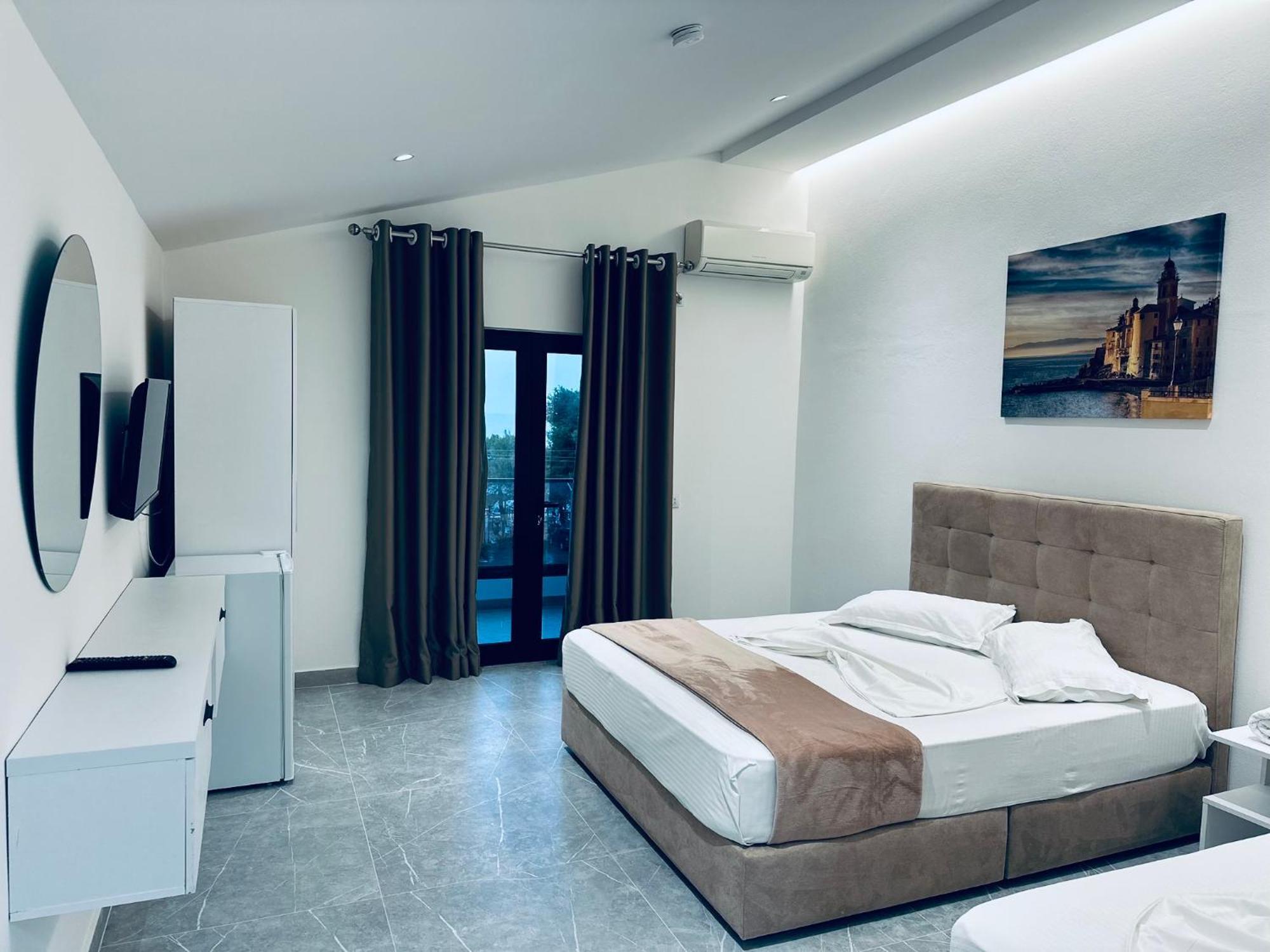 Molla Hotel Restorant Shëngjin Eksteriør bilde