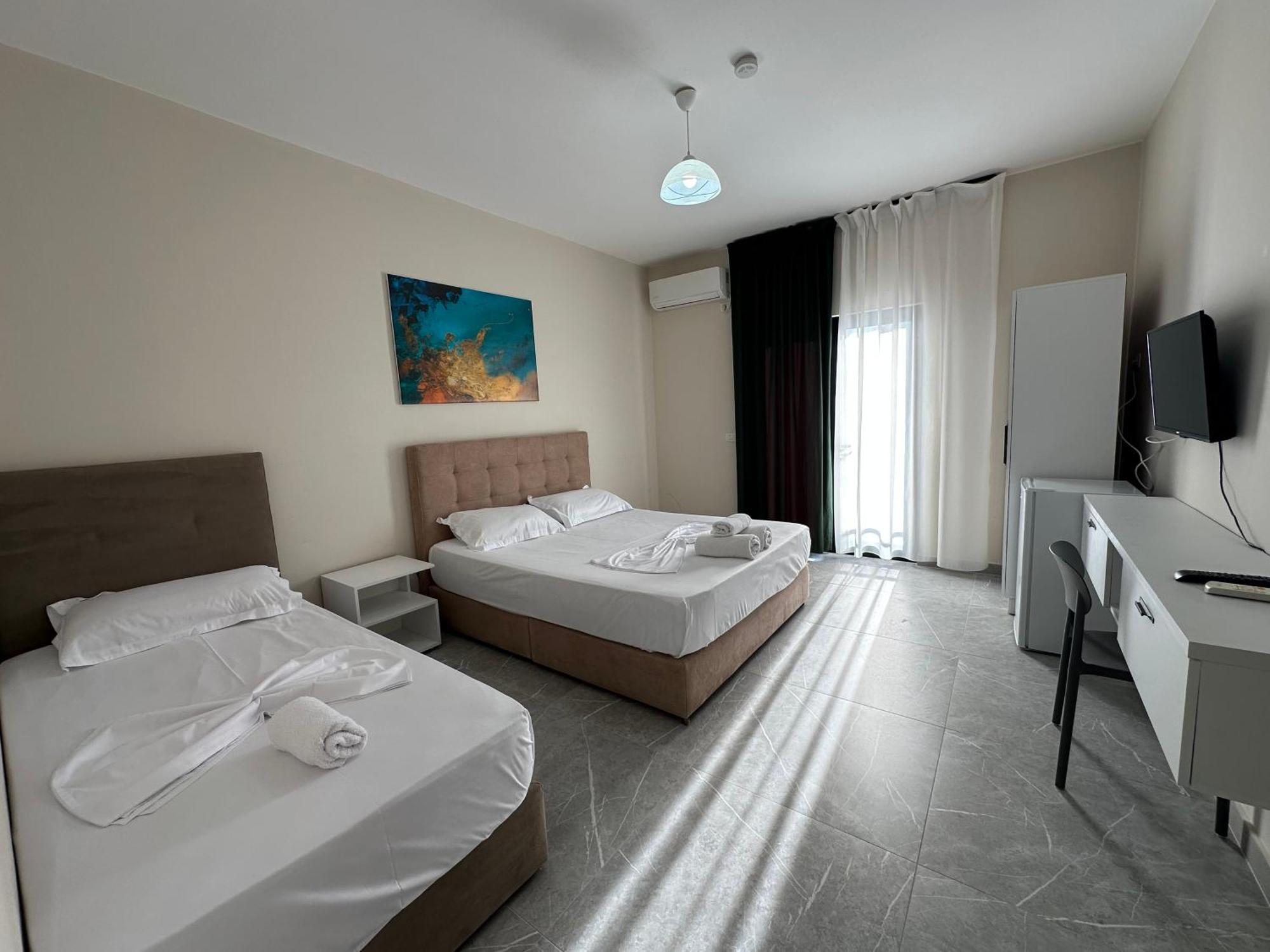 Molla Hotel Restorant Shëngjin Eksteriør bilde