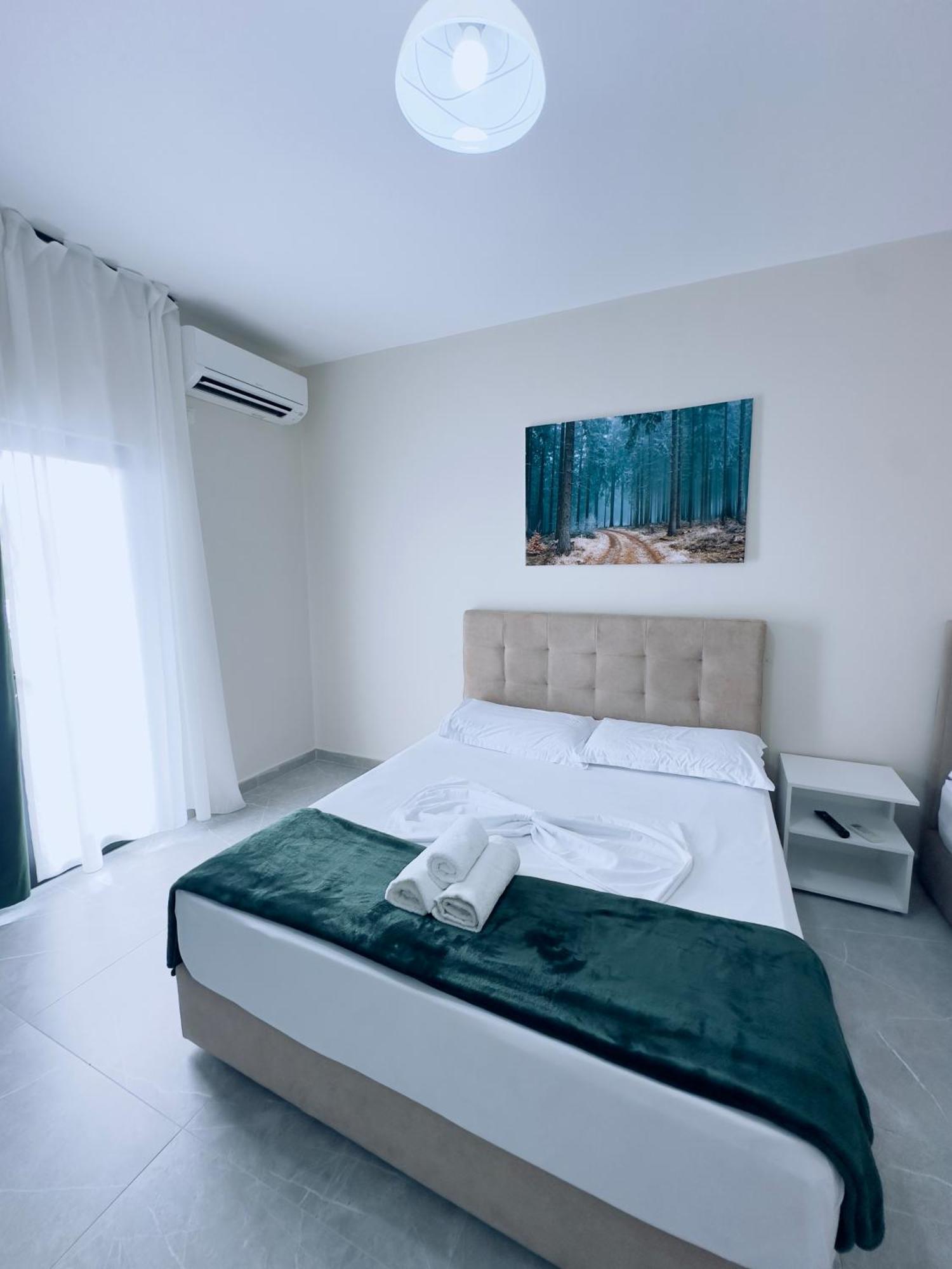 Molla Hotel Restorant Shëngjin Eksteriør bilde